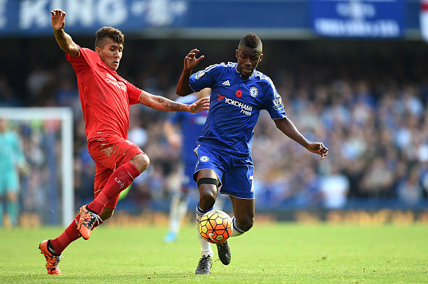 巴斯托尼两 巴斯托尼两