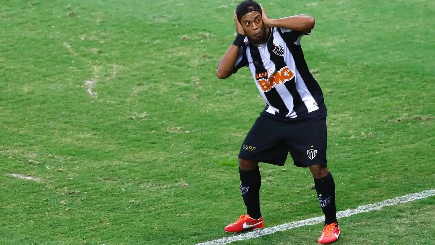 一个注重战 一个注重战