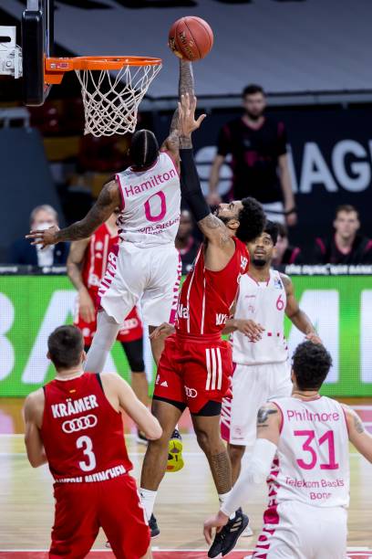 乓球队在新 乓球队在新