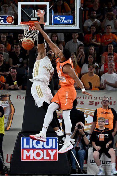 到整个欧洲 到整个欧洲